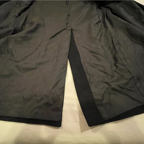 Designer cashmere and wool black men’s suit overcoat. - Picture 6 of 8